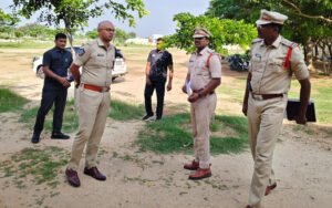ఎన్నికలు ప్రశాంతంగా నిర్వహించాలి-ఎస్పీ ధీరజ్‌కునుబిల్లి.