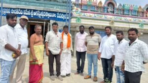 శ్రీ ఆగిస్తీశ్వర స్వామి సన్నిధి లో మోడీ కి ప్రత్యేక పూజలు నిర్వహించిన జనసేన నాయకులు రాయల్ కుమార్