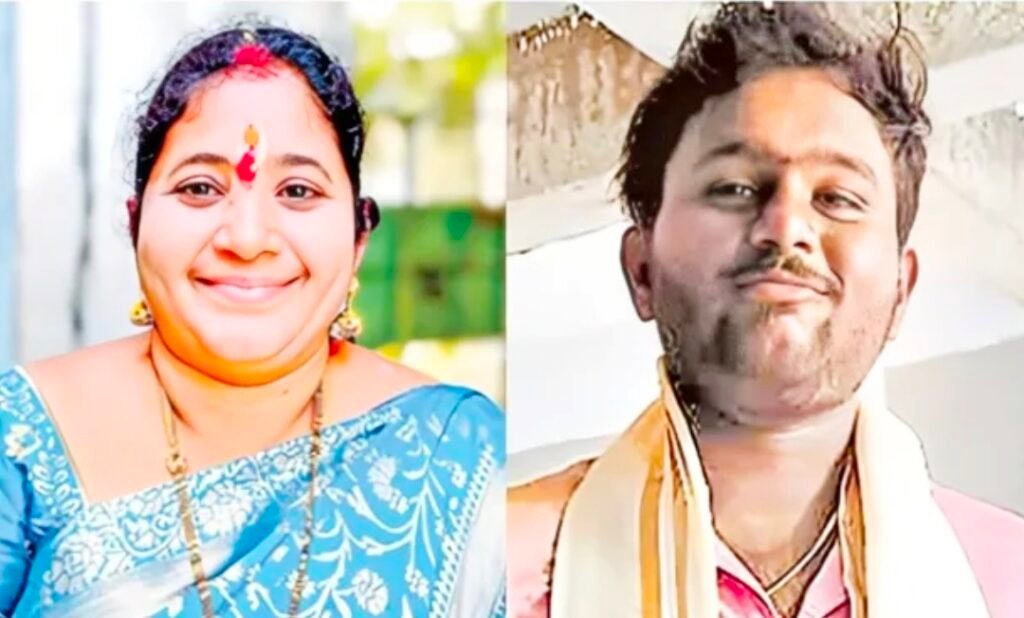 రోడ్డు ప్రమాదంలో తల్లీకొడుకు మృతి చెందారు.