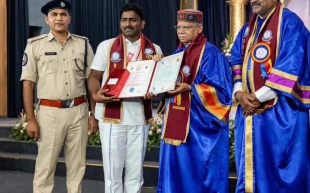 రాజమండ్రి సెంట్రల్ జైలు ఖైదీకి గోల్డ్ మెడల్
