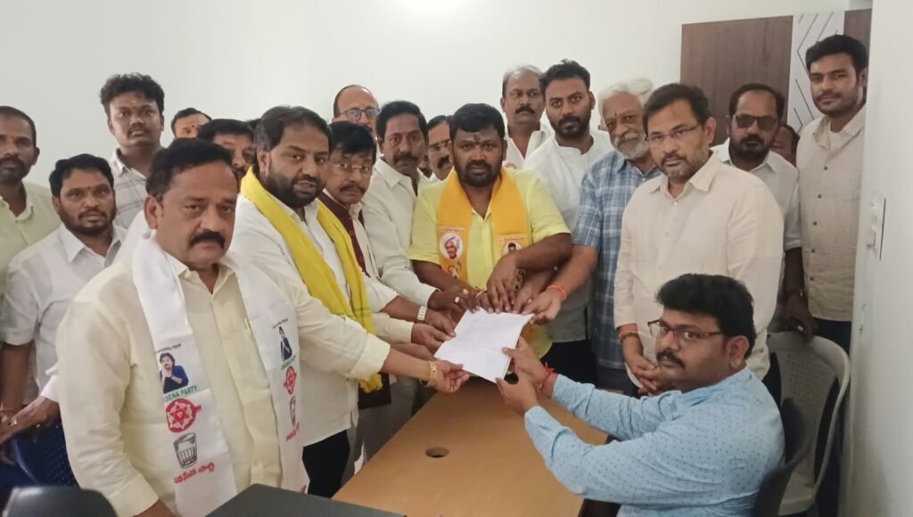 ఘనంగా మదనపల్లి మున్సిపల్ చైర్మన్ కూటమి అభ్యర్థి నామినేషన్ దాఖలు..