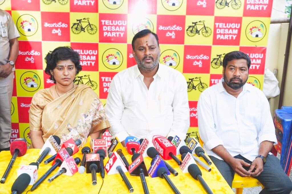 రాయచోటి మున్సిపల్ ఎన్నికల్లో చారిత్రాత్మక విజయం.. 44కు 44 స్థానాలు ఏకగ్రీవం!